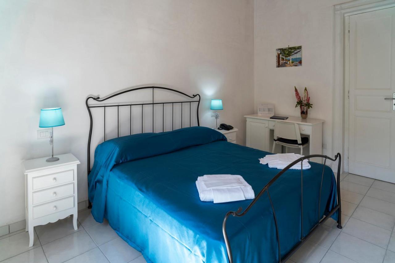Residenza D'Epoca Olimpia Hotell Santa Maria di Castellabate Eksteriør bilde